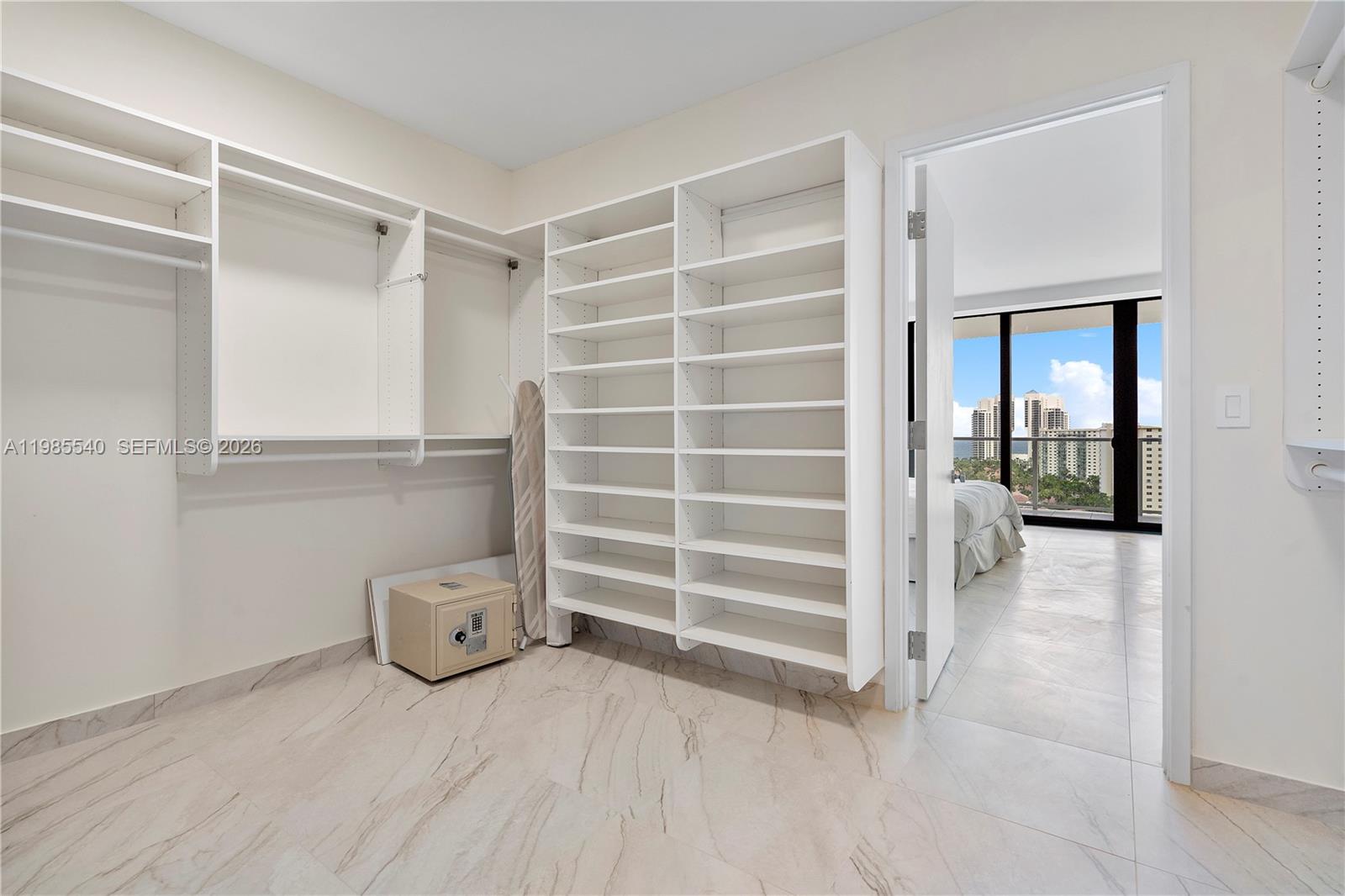 19500 Turnberry Way #15E, Aventura FL 33180
