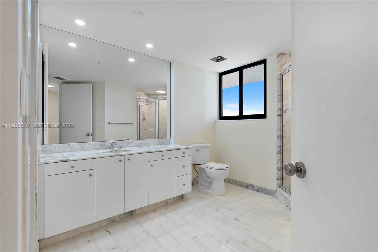 19500 Turnberry Way #15E, Aventura FL 33180