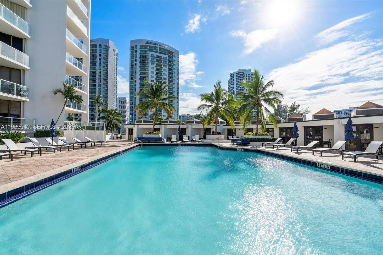 19500 Turnberry Way #15E, Aventura FL 33180