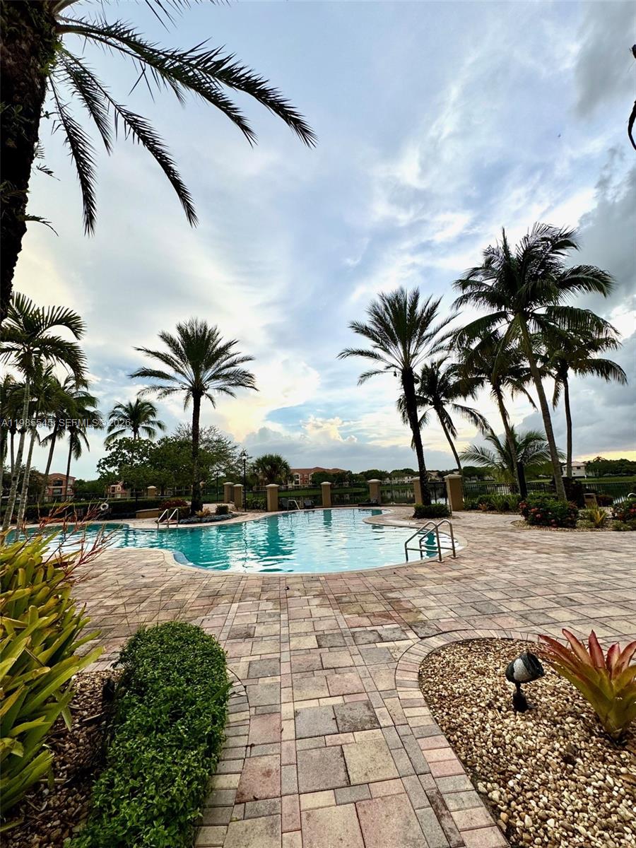 4702 SW 160th Ave #337, Miramar FL 33027