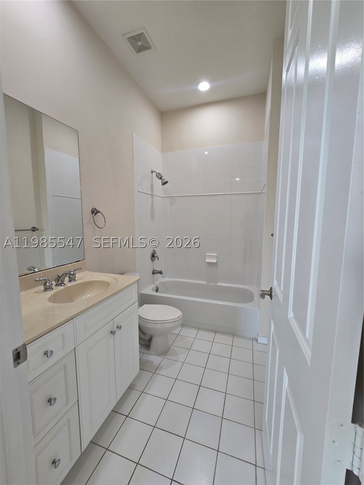 6841 N Lakeside Cir N #109-1, Davie FL 33314