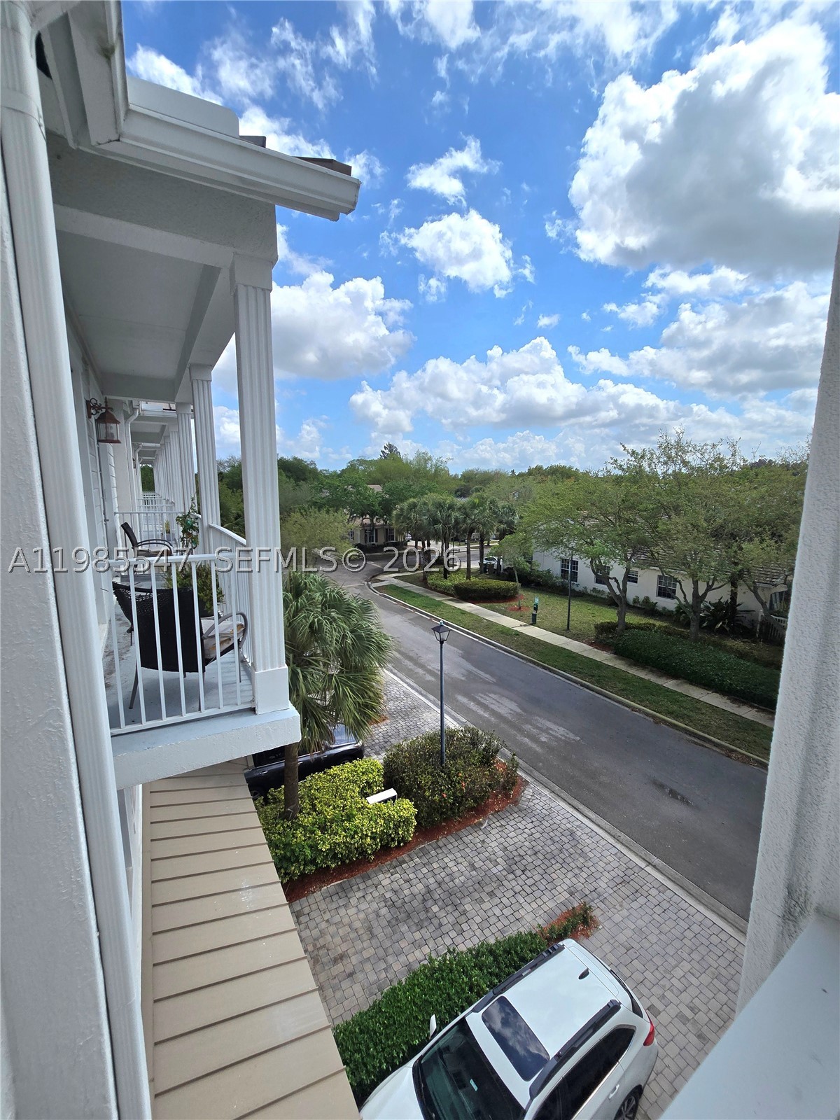 6841 N Lakeside Cir N #109-1, Davie FL 33314