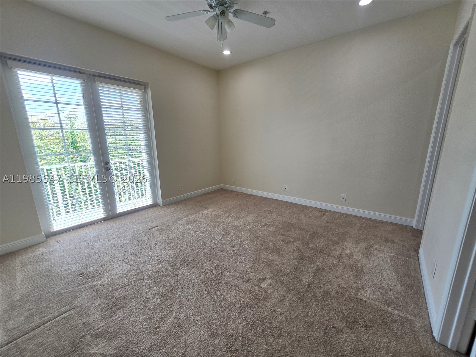 6841 N Lakeside Cir N #109-1, Davie FL 33314