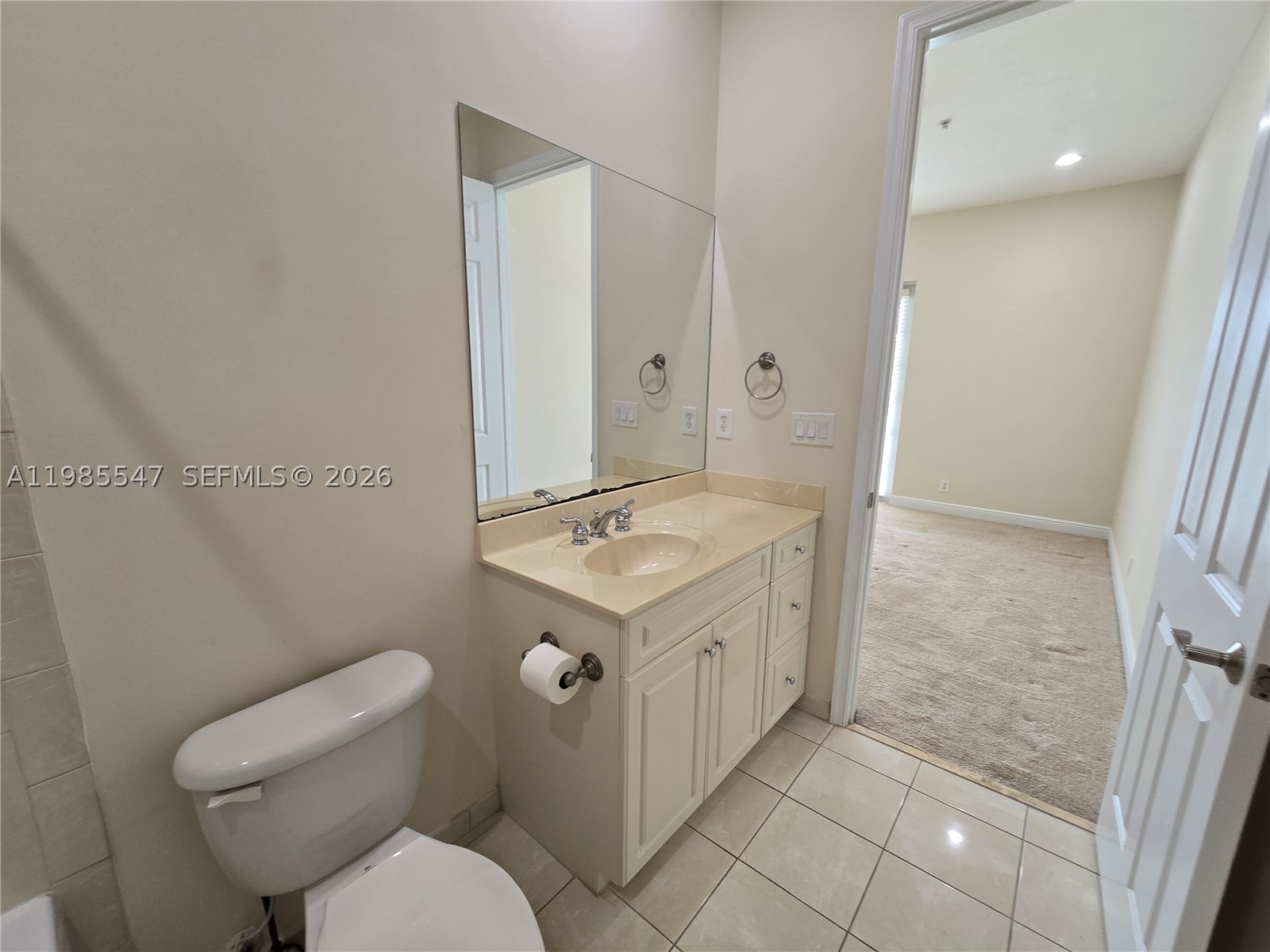 6841 N Lakeside Cir N #109-1, Davie FL 33314