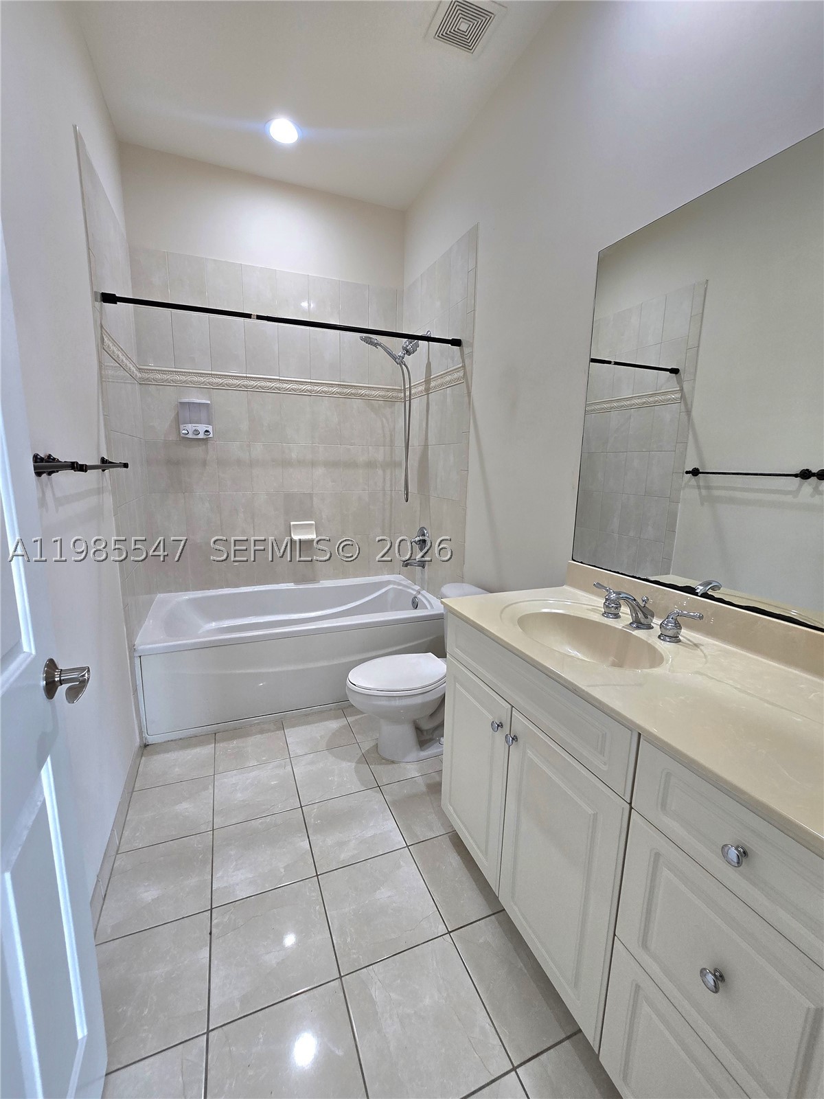 6841 N Lakeside Cir N #109-1, Davie FL 33314