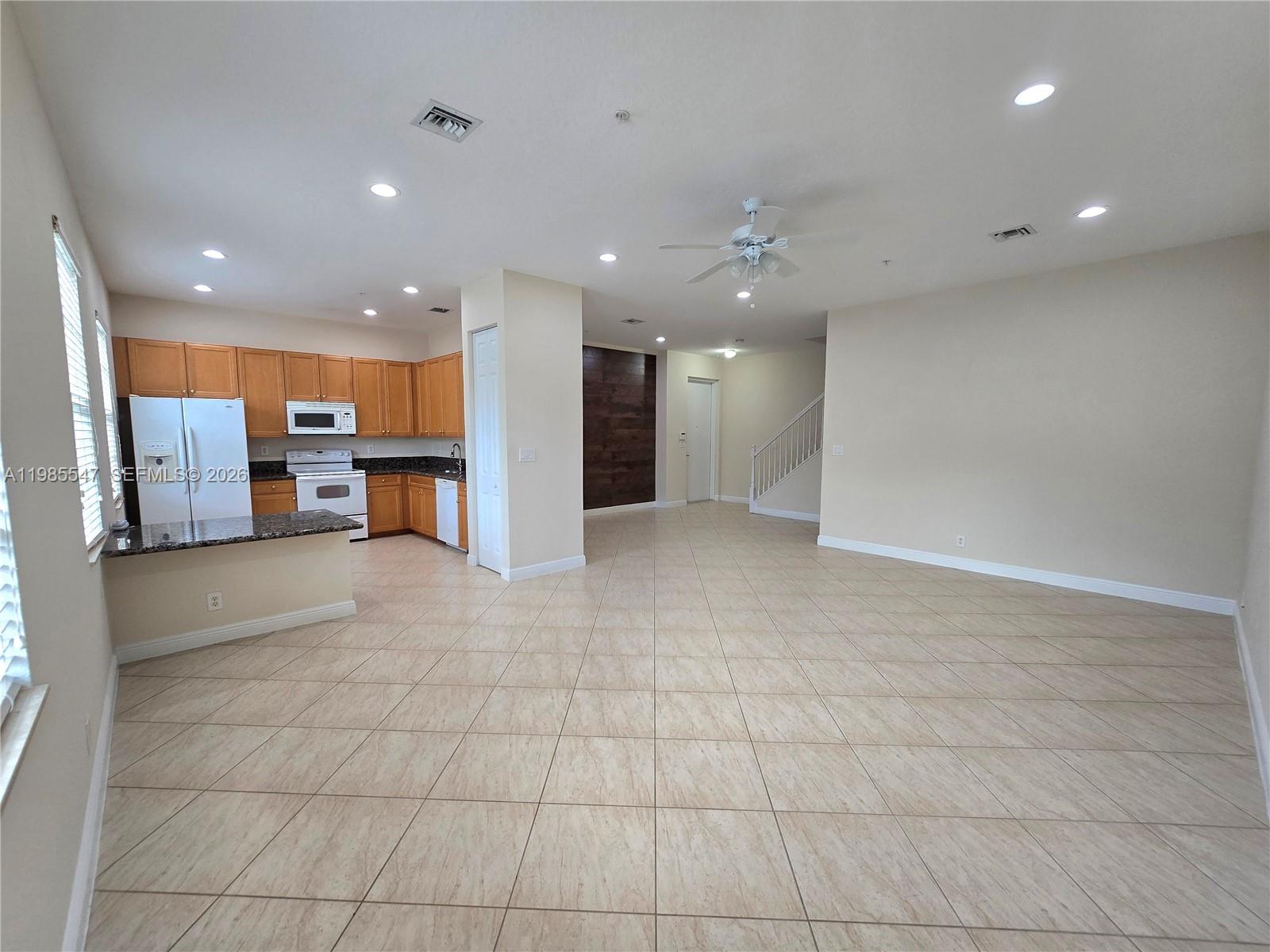 6841 N Lakeside Cir N #109-1, Davie FL 33314