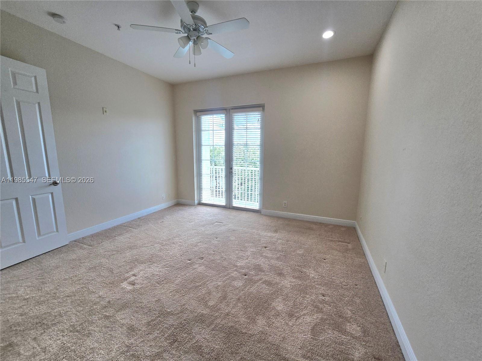 6841 N Lakeside Cir N #109-1, Davie FL 33314