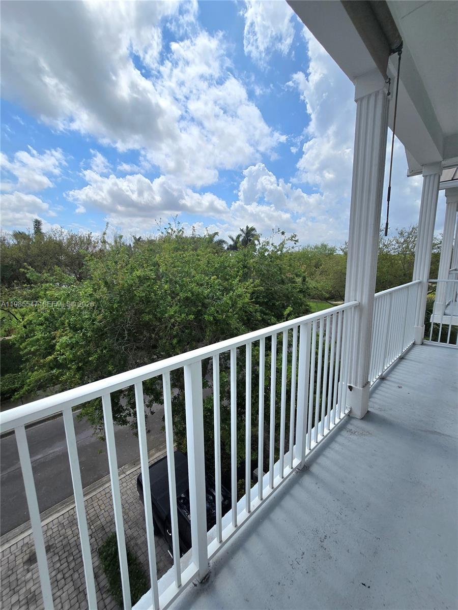 6841 N Lakeside Cir N #109-1, Davie FL 33314