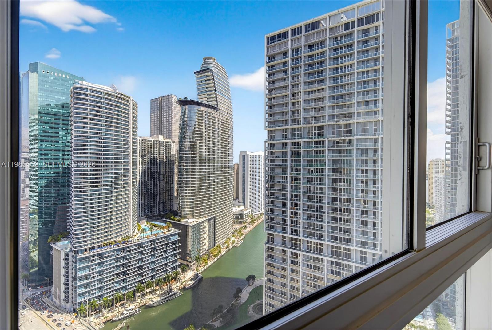 500 Brickell Ave #3901, Miami FL 33131