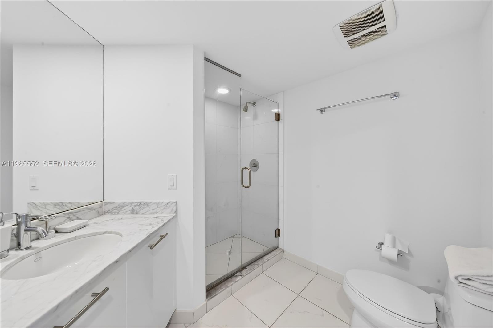 500 Brickell Ave #3901, Miami FL 33131