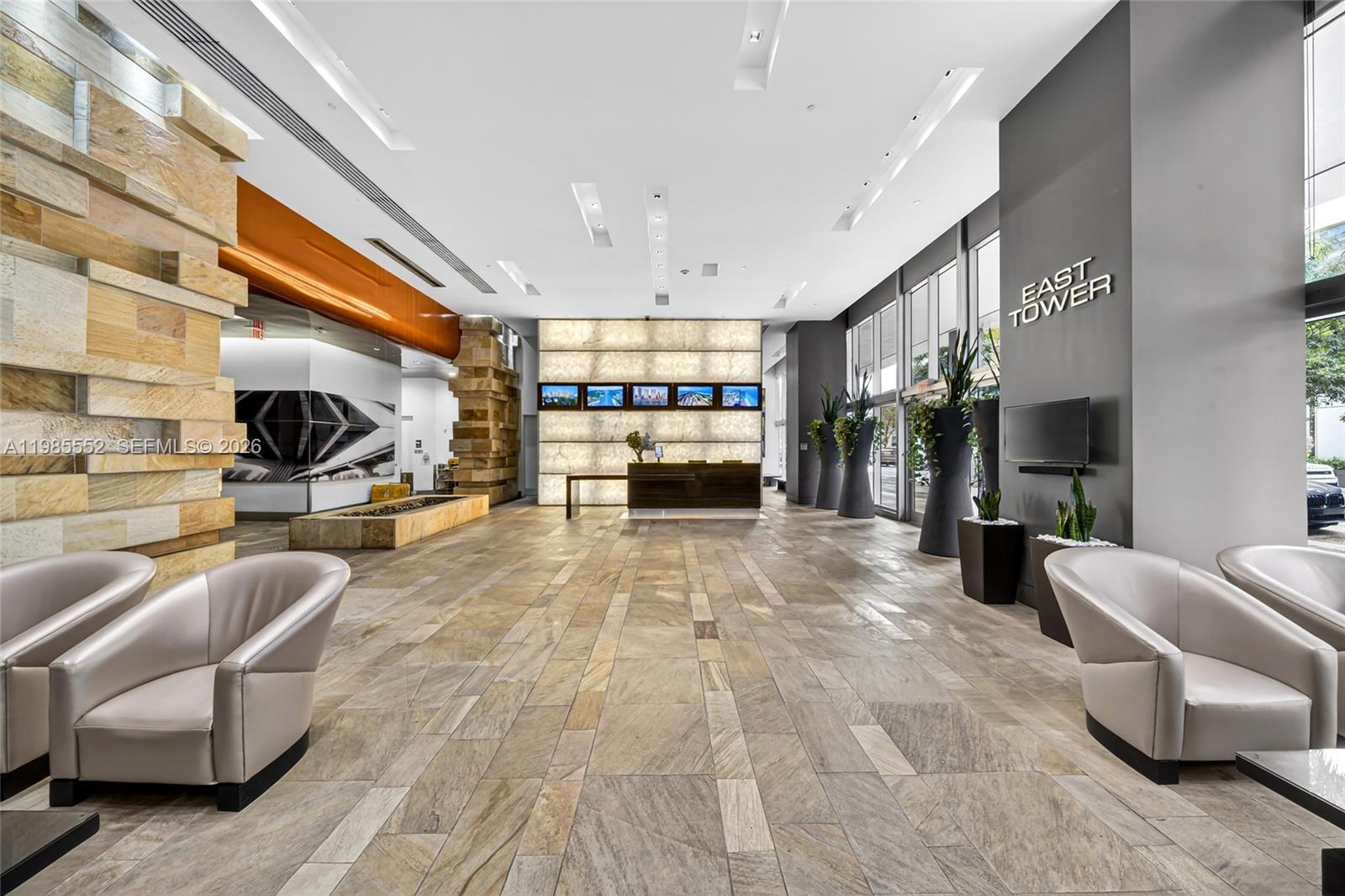 500 Brickell Ave #3901, Miami FL 33131
