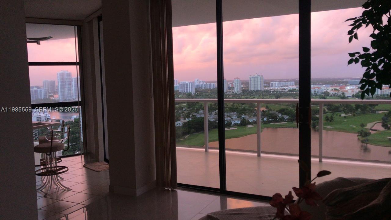 20281 E Country Club Dr #2409, Aventura FL 33180
