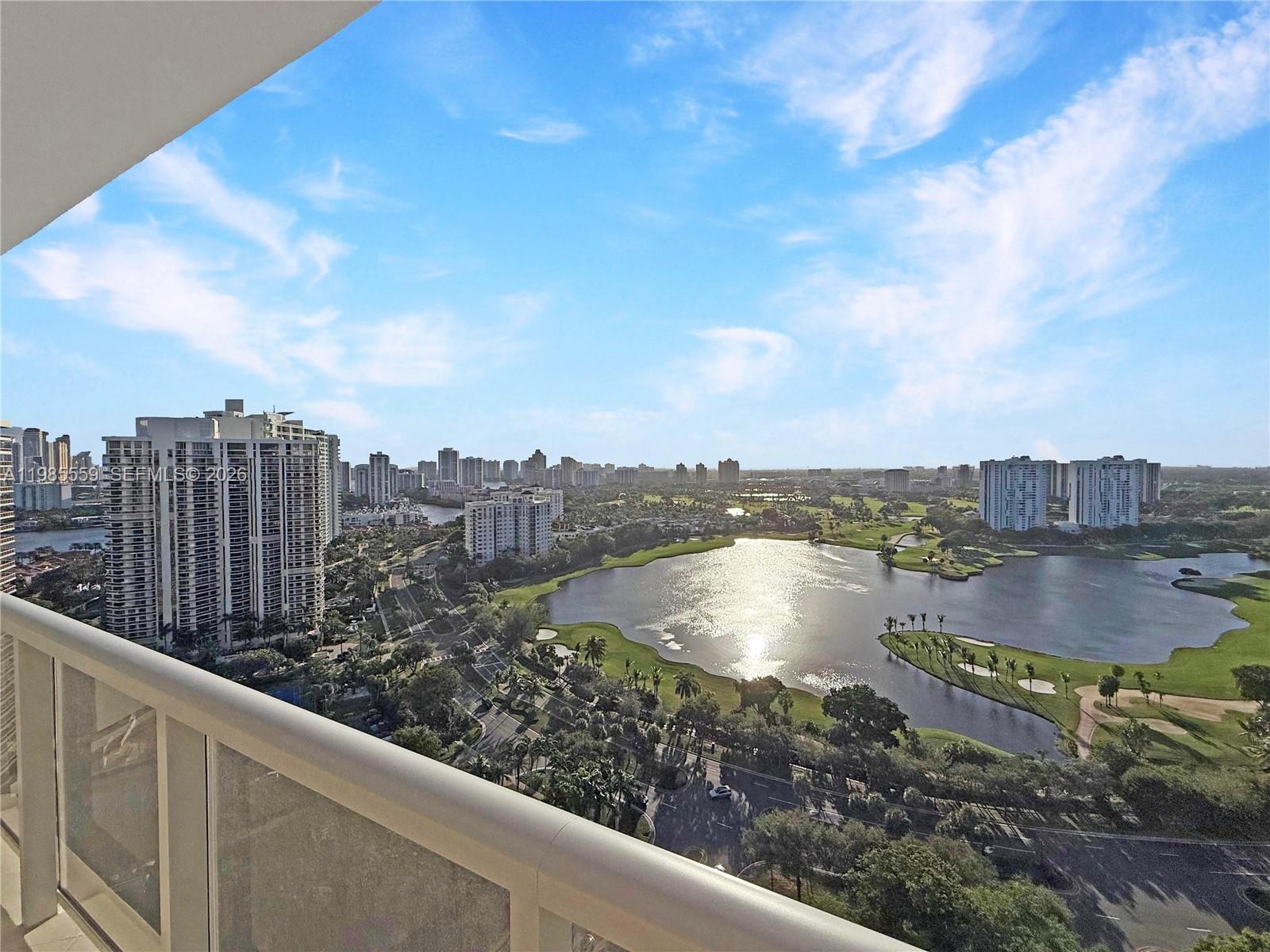 20281 E Country Club Dr #2409, Aventura FL 33180