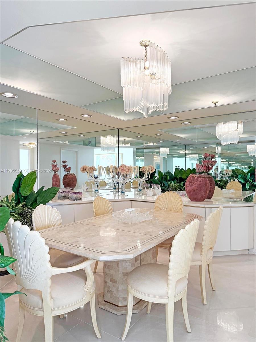 20281 E Country Club Dr #2409, Aventura FL 33180