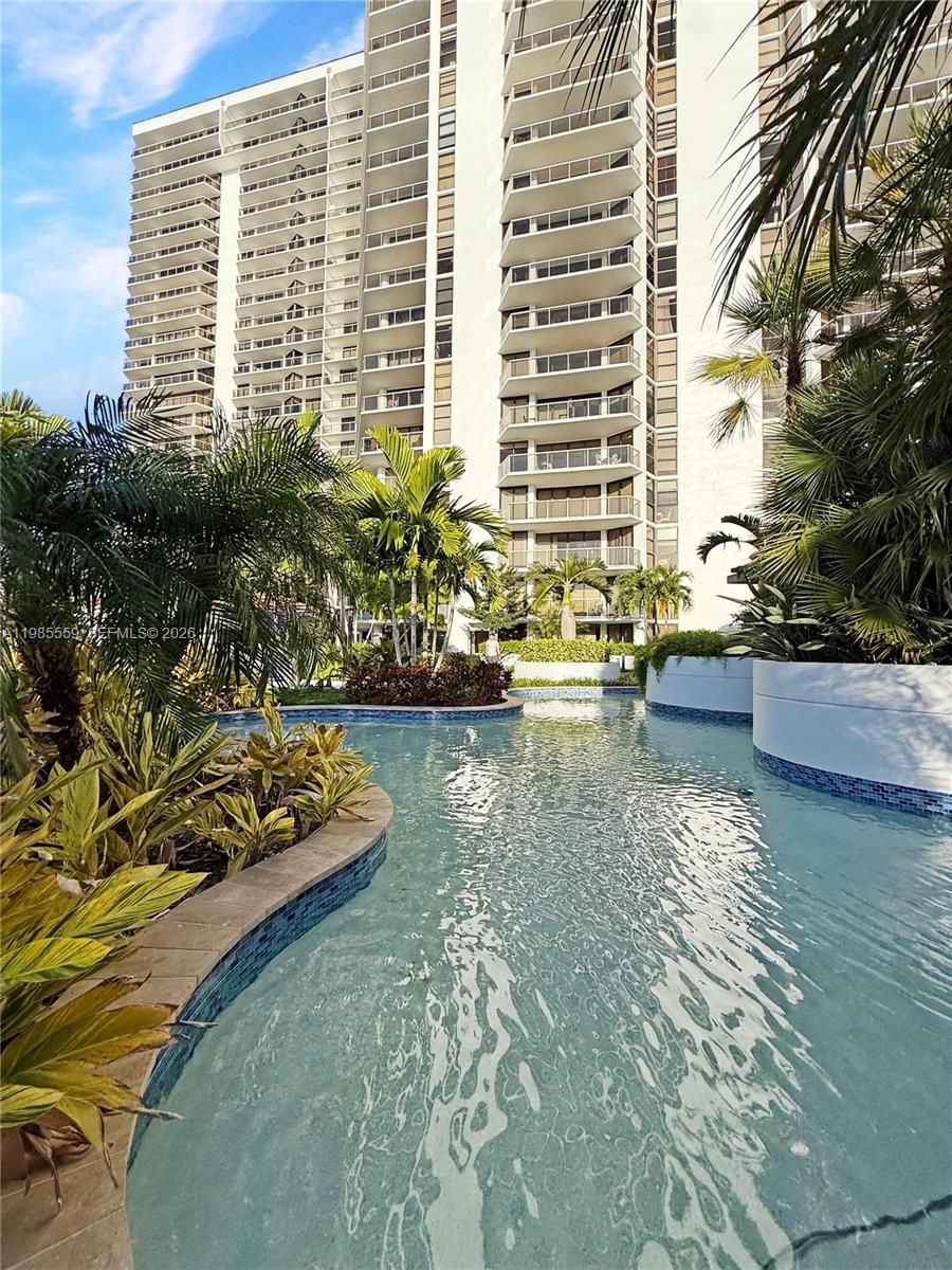 20281 E Country Club Dr #2409, Aventura FL 33180