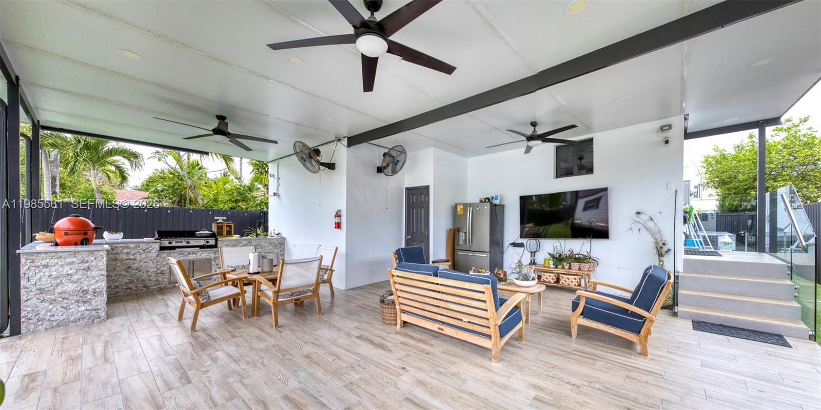 2397 SW 13th St, Miami FL 33145