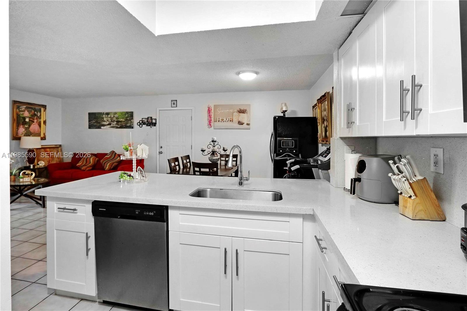 8640 SW 212th St #303, Cutler Bay FL 33189