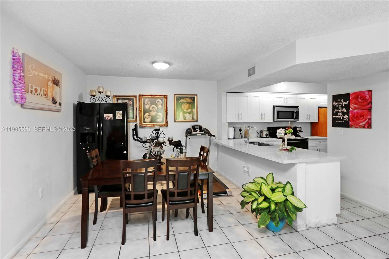8640 SW 212th St #303, Cutler Bay FL 33189