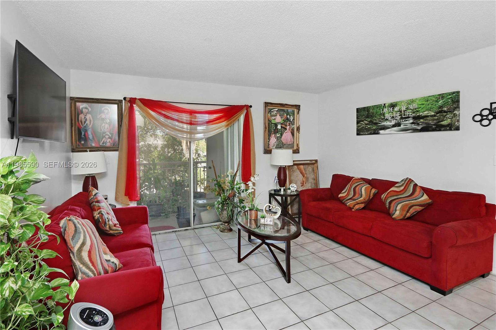 8640 SW 212th St #303, Cutler Bay FL 33189