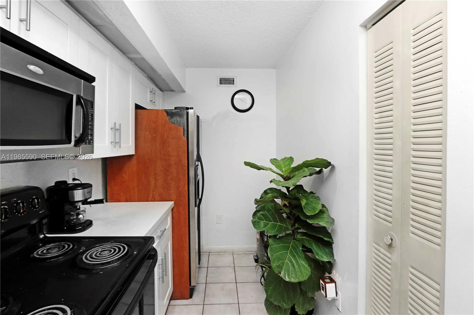 8640 SW 212th St #303, Cutler Bay FL 33189