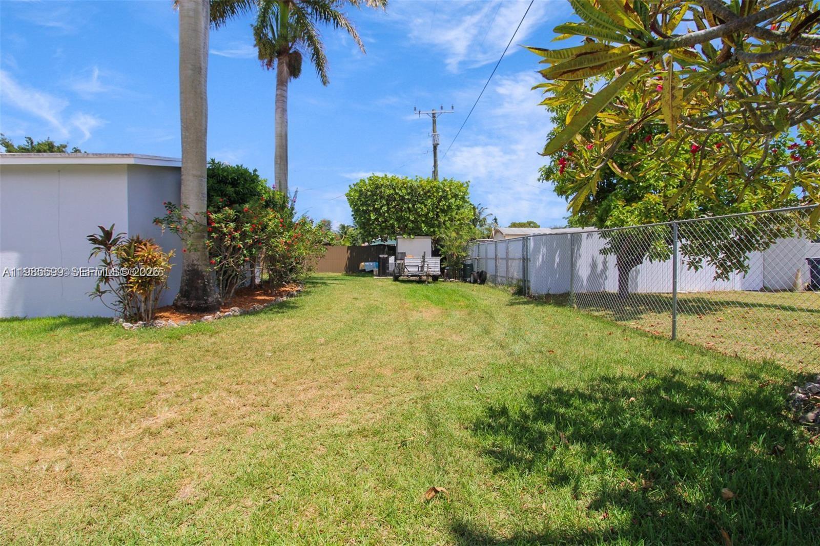 10250 Caribbean Blvd, Cutler Bay FL 33189