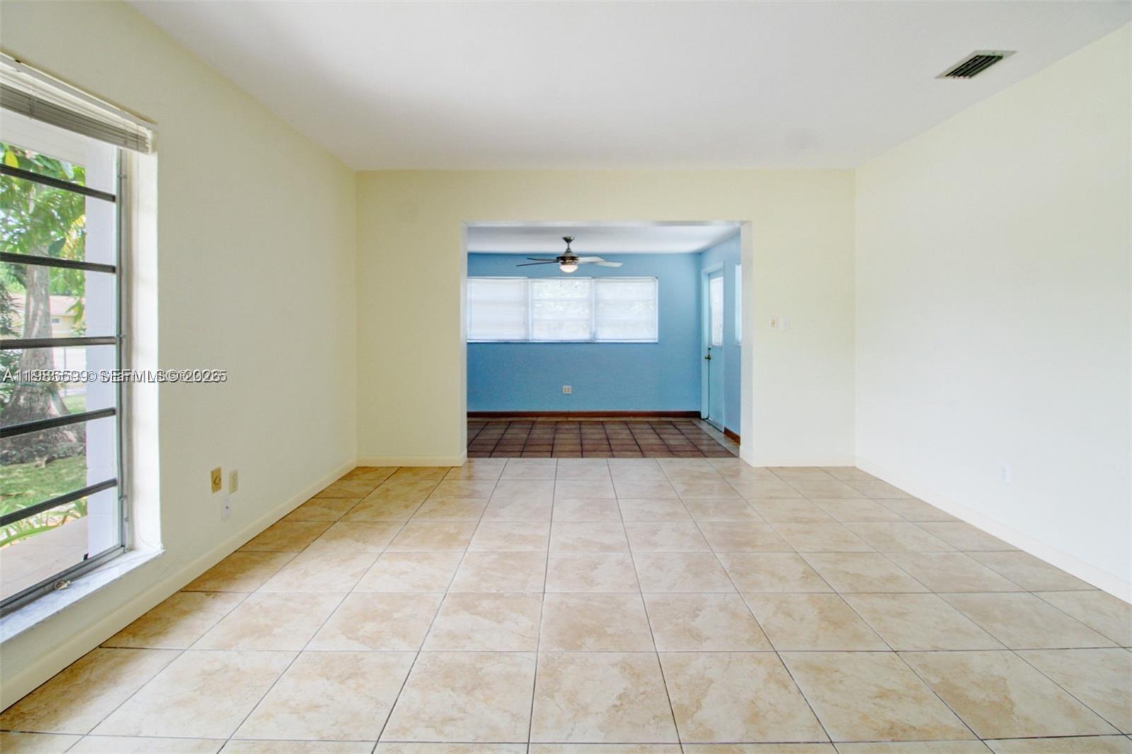 10250 Caribbean Blvd, Cutler Bay FL 33189