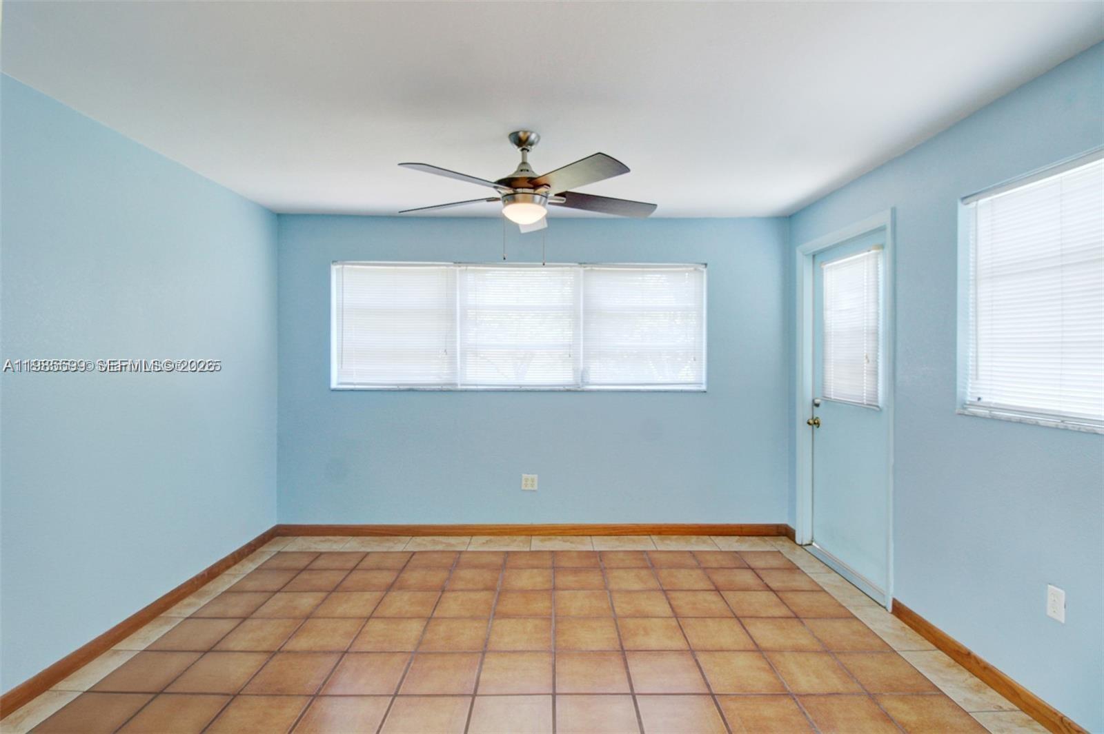 10250 Caribbean Blvd, Cutler Bay FL 33189