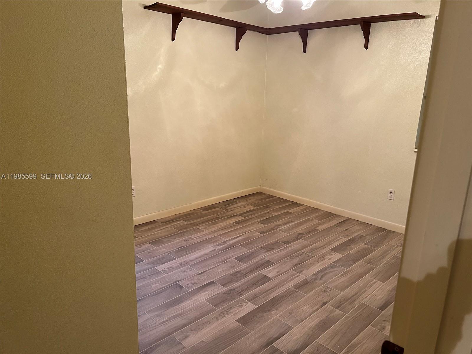 10250 Caribbean Blvd, Cutler Bay FL 33189