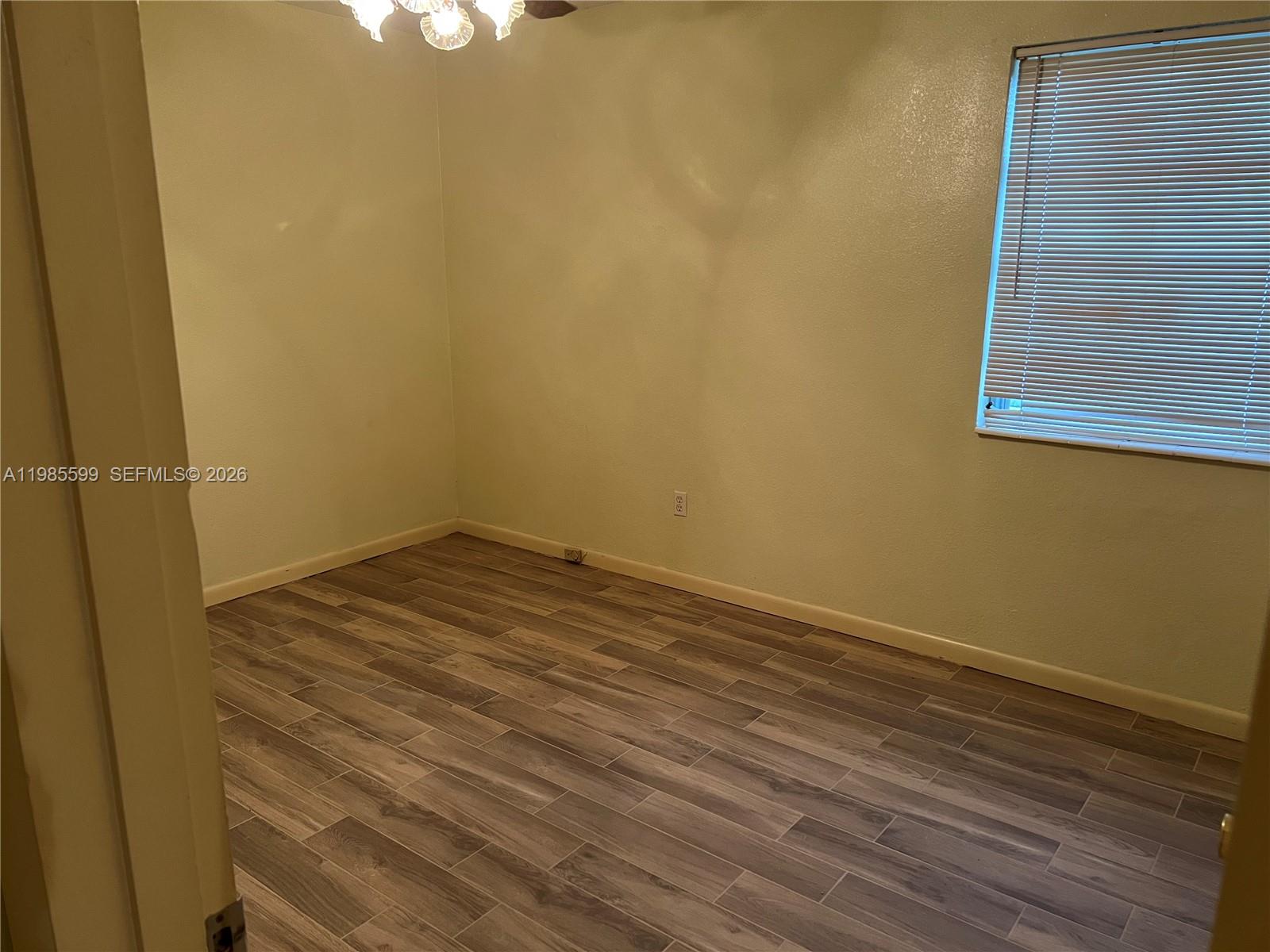 10250 Caribbean Blvd, Cutler Bay FL 33189