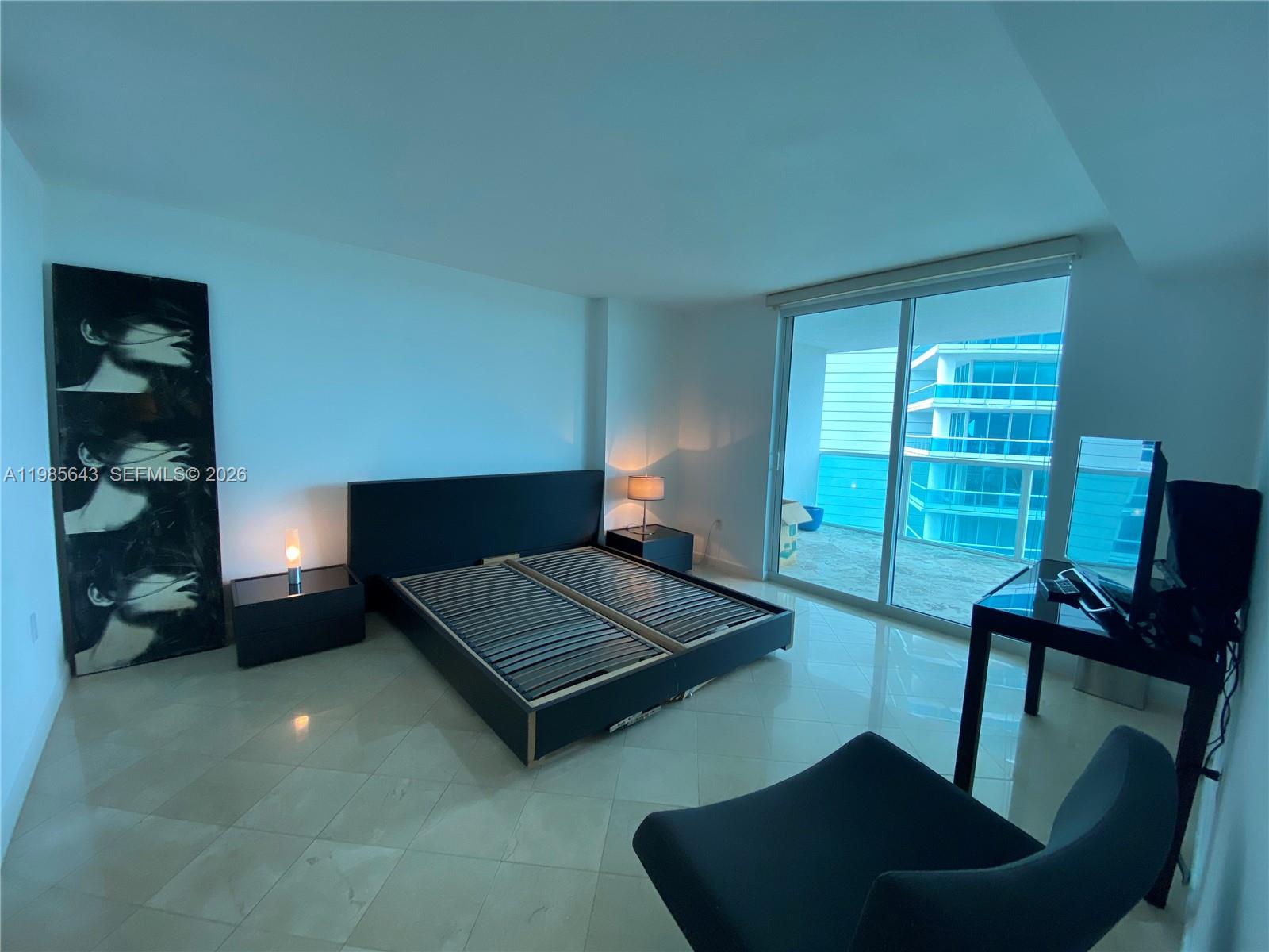 2101 Brickell Ave #2210, Miami FL 33129