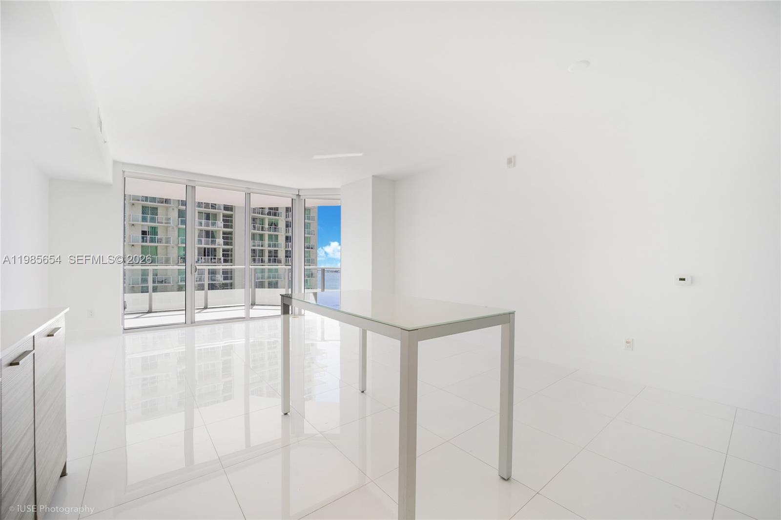 1300 Brickell Bay Dr #1803, Miami FL 33131