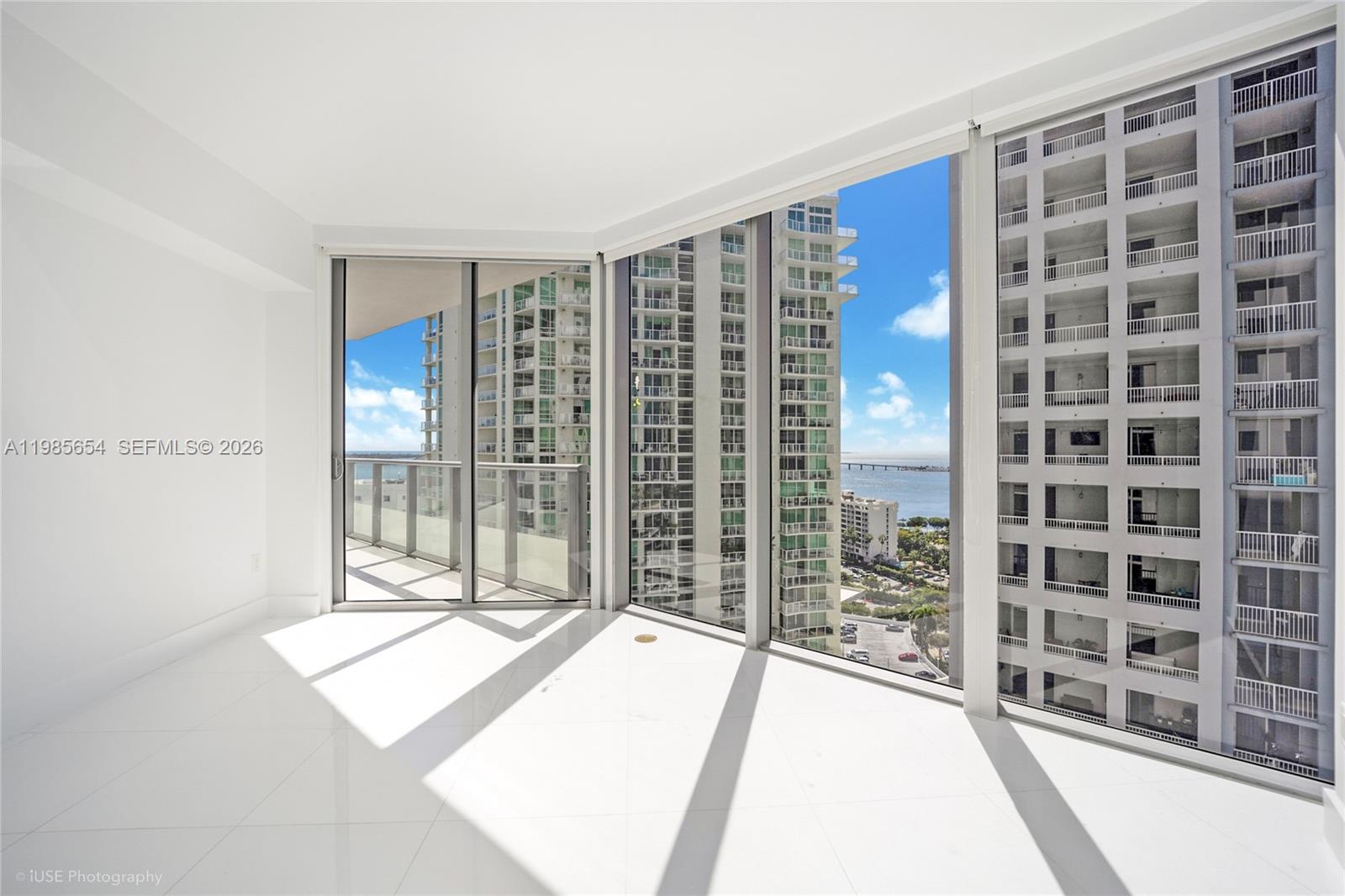 1300 Brickell Bay Dr #1803, Miami FL 33131