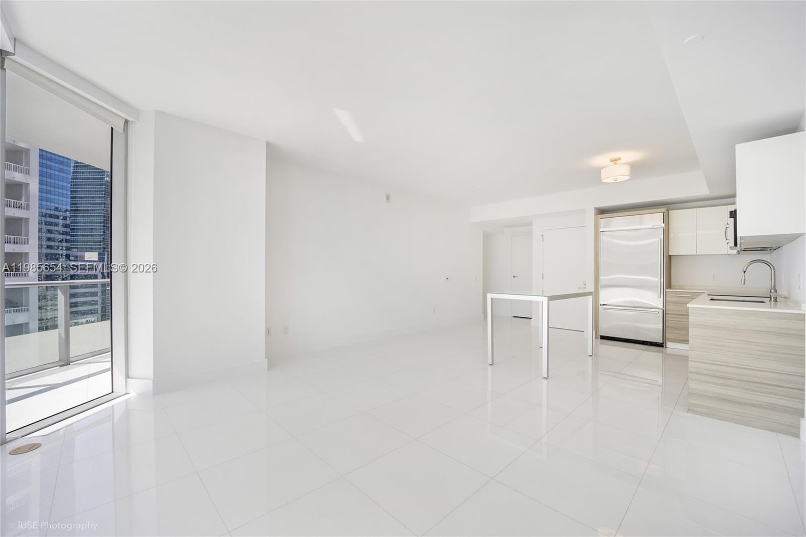 1300 Brickell Bay Dr #1803, Miami FL 33131