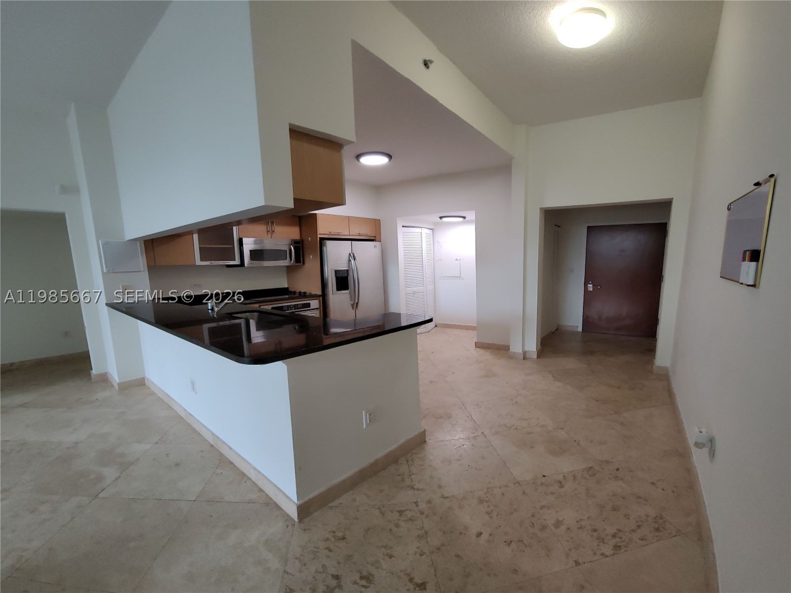 31 SE 5th St #1110, Miami FL 33131