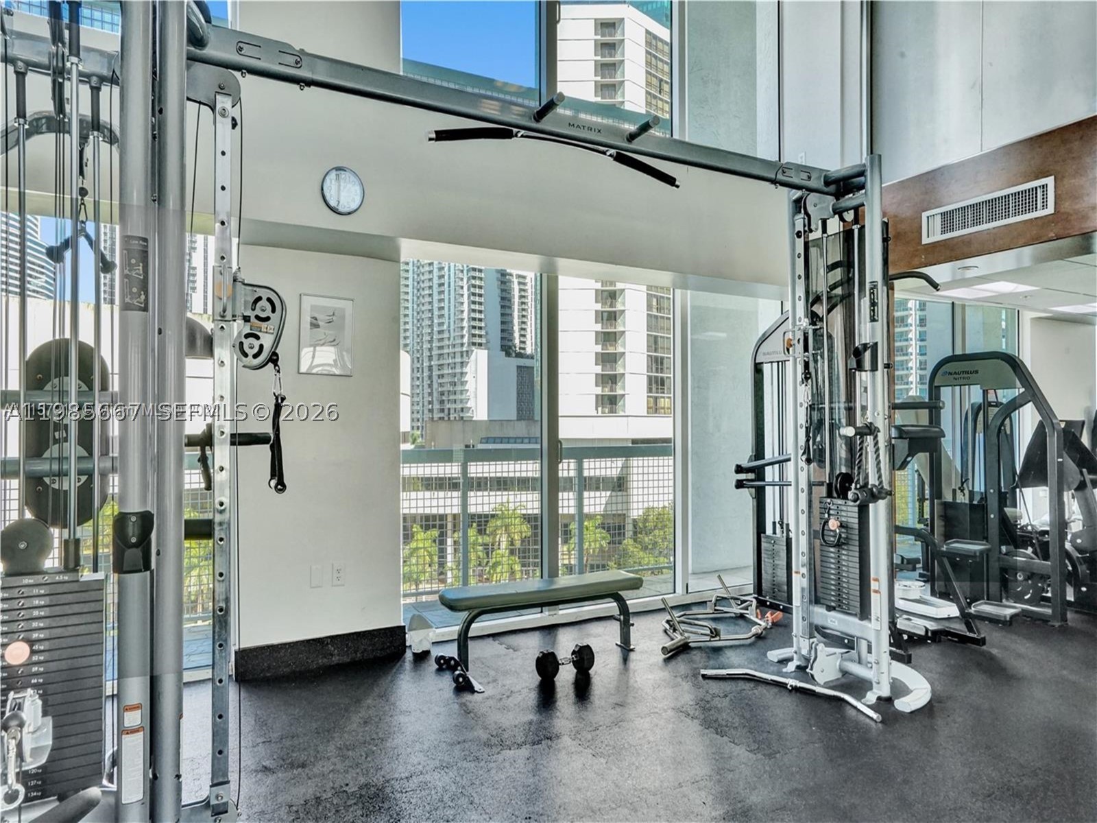 31 SE 5th St #1110, Miami FL 33131