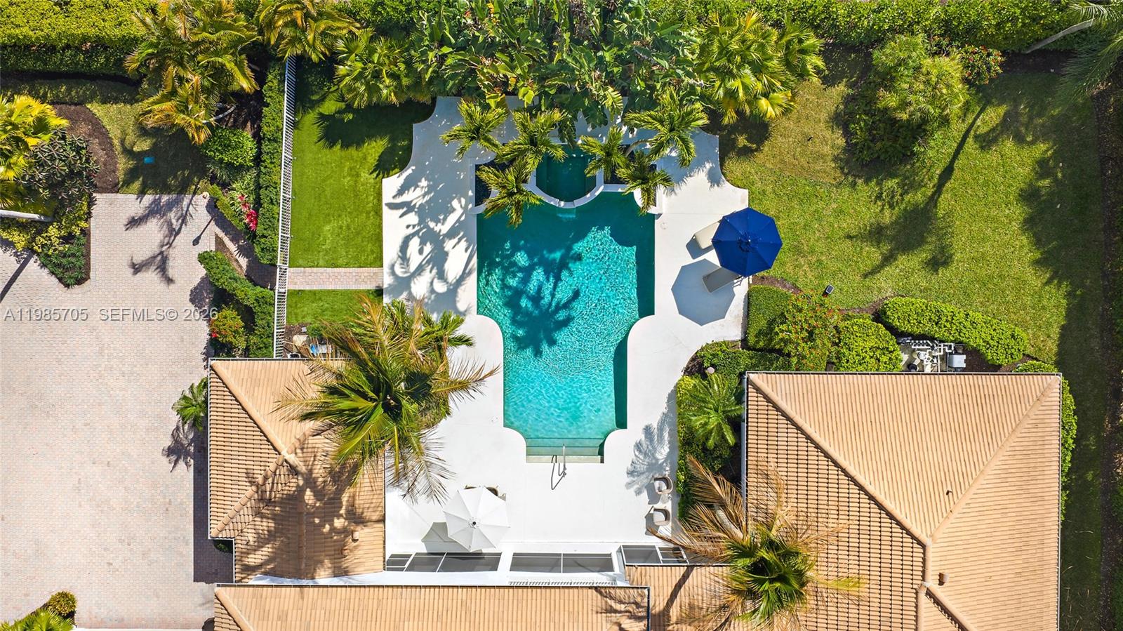 325 Eagle Dr, Jupiter FL 33477