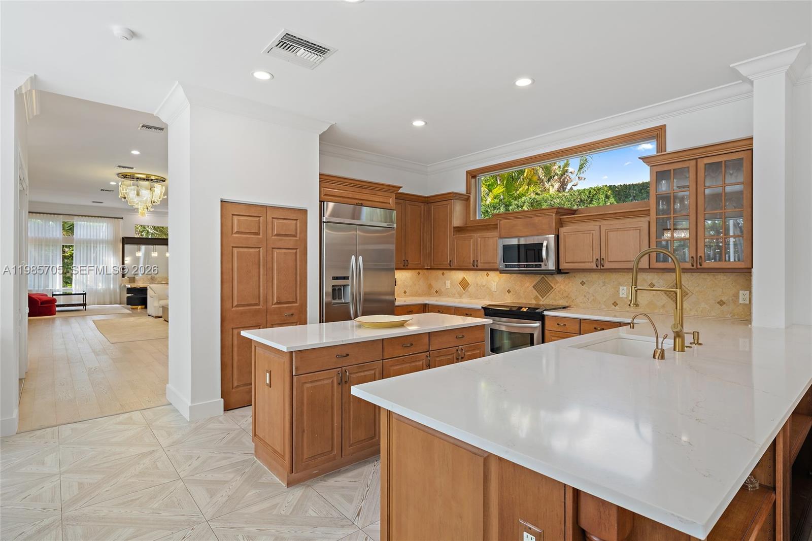 325 Eagle Dr, Jupiter FL 33477