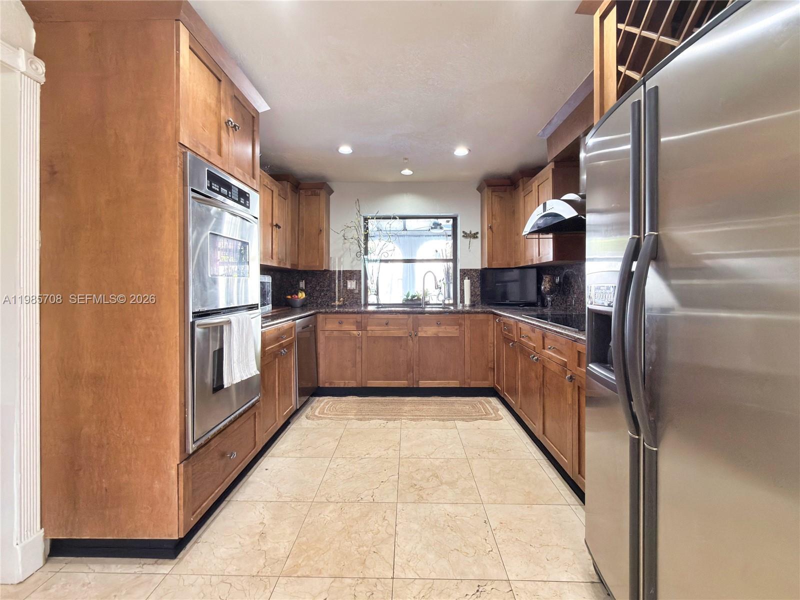 7925 SW 124th St, Pinecrest FL 33156