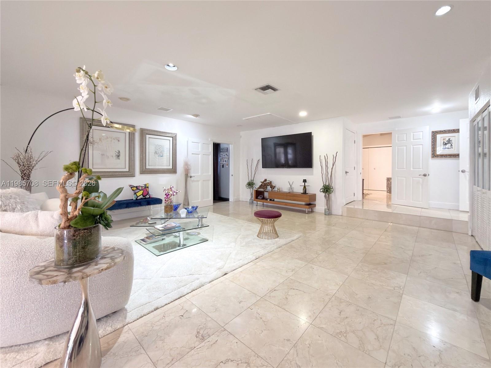 7925 SW 124th St, Pinecrest FL 33156