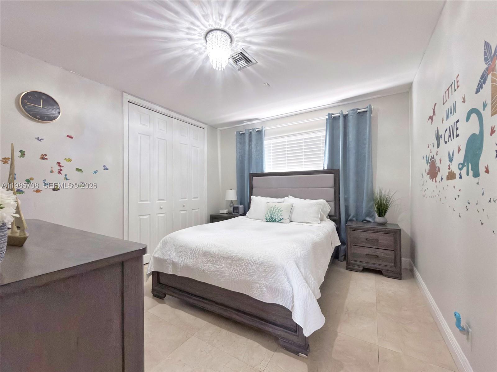 7925 SW 124th St, Pinecrest FL 33156