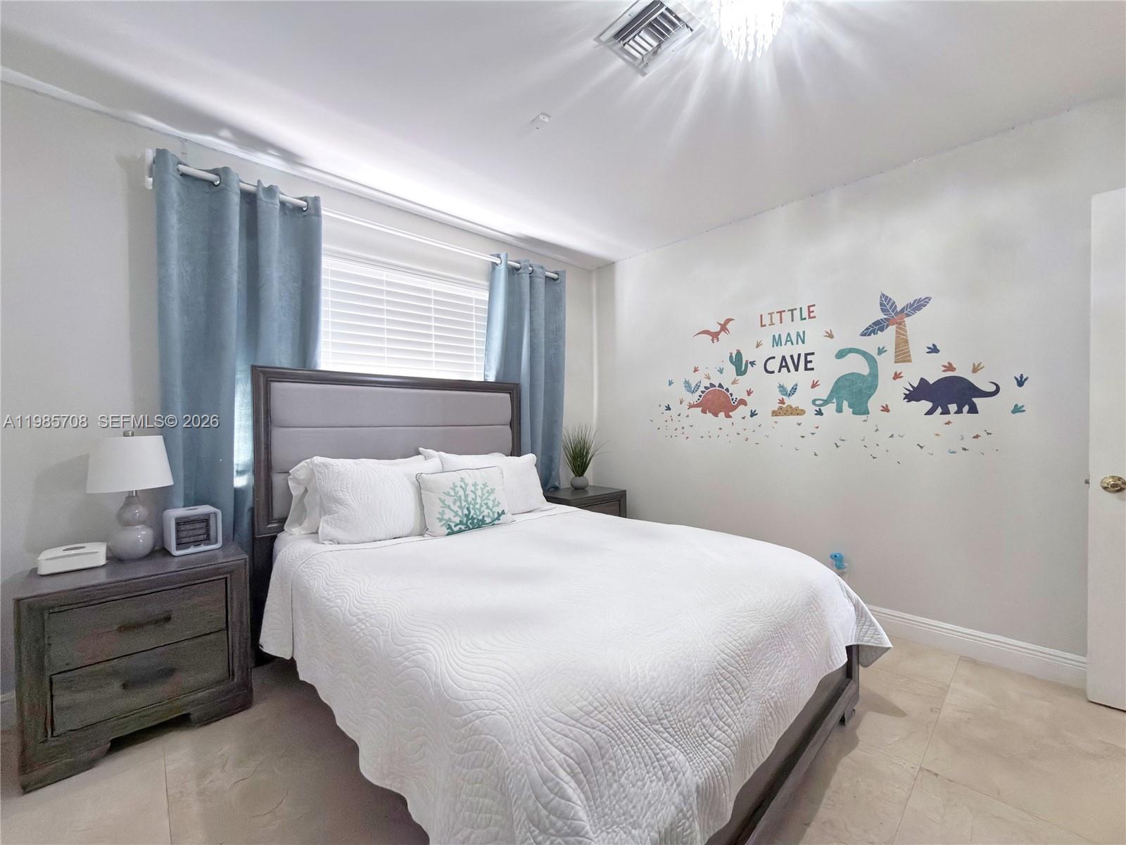 7925 SW 124th St, Pinecrest FL 33156