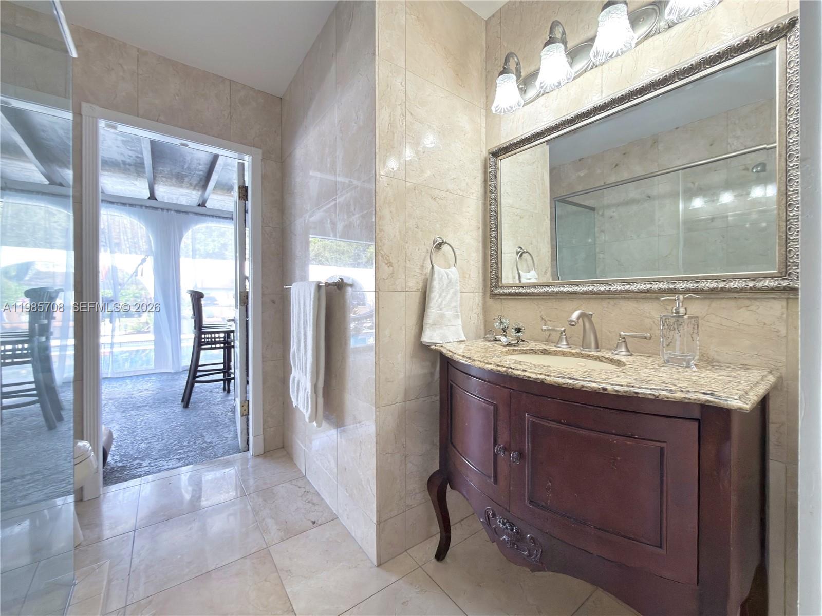 7925 SW 124th St, Pinecrest FL 33156