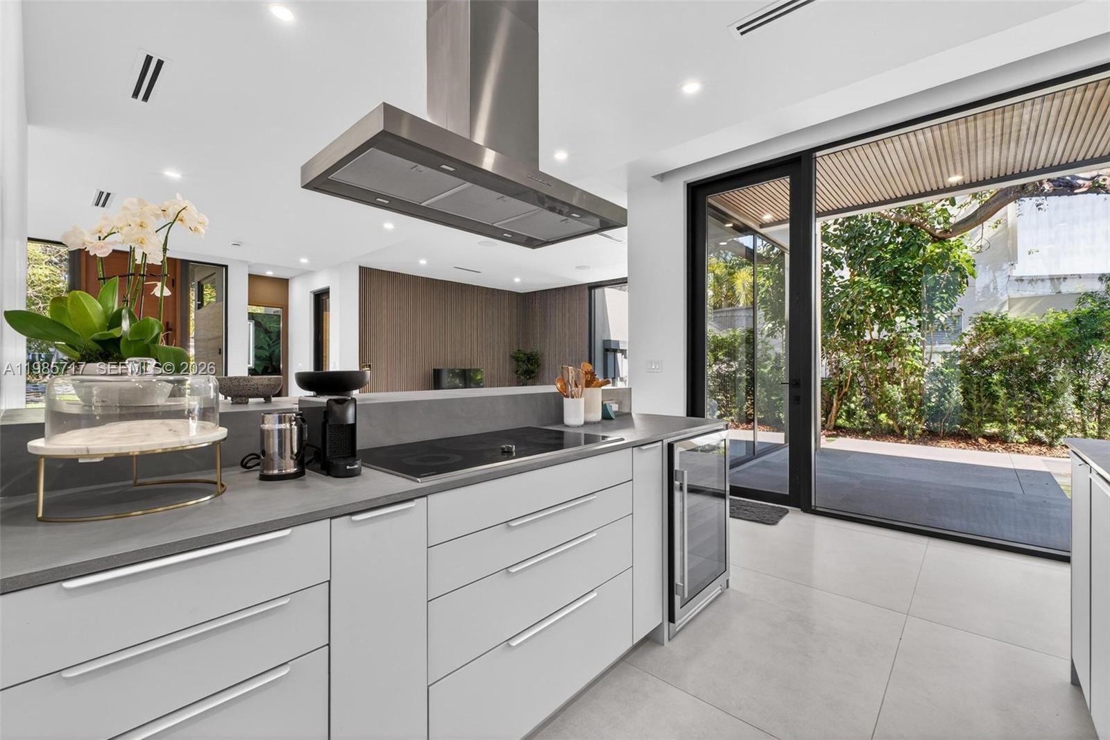 234 SW 22nd Rd, Miami FL 33129