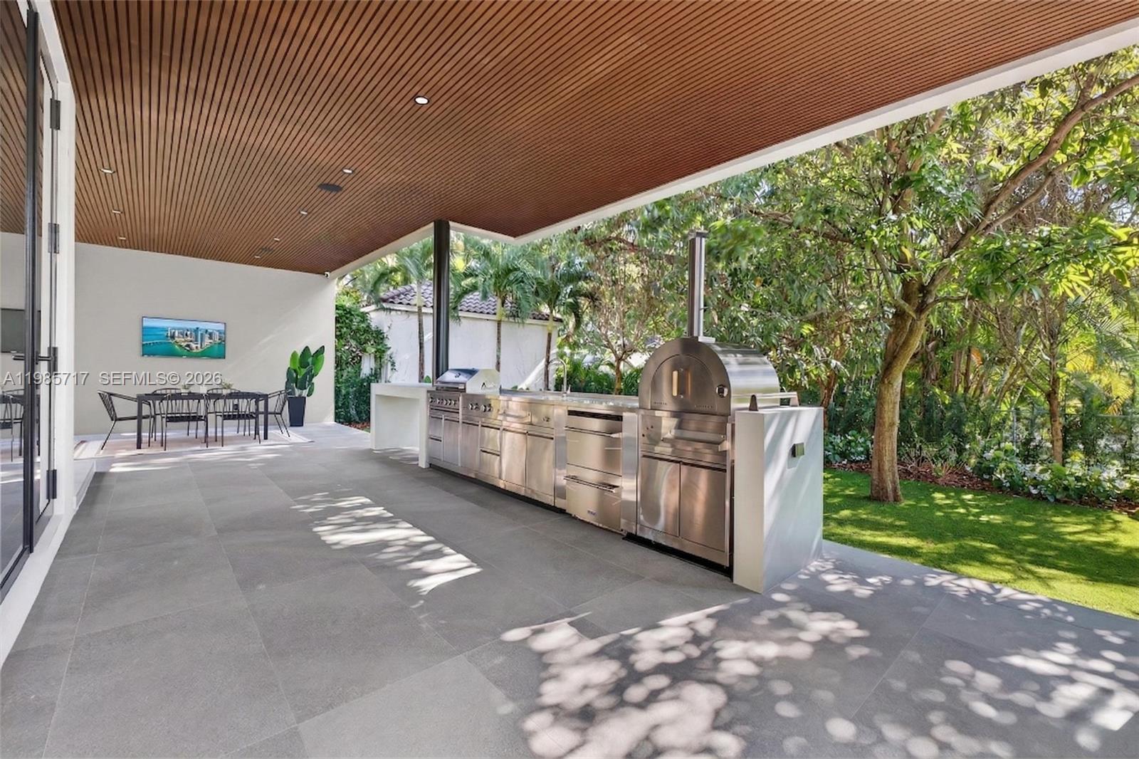 234 SW 22nd Rd, Miami FL 33129