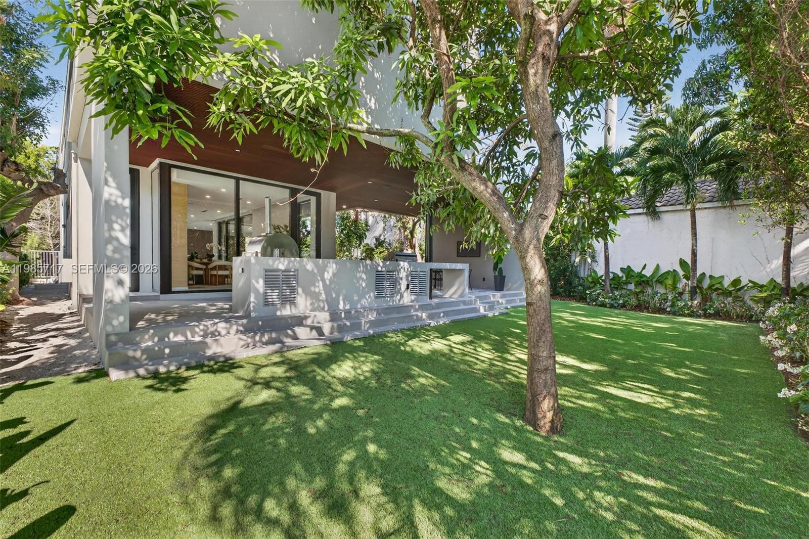 234 SW 22nd Rd, Miami FL 33129