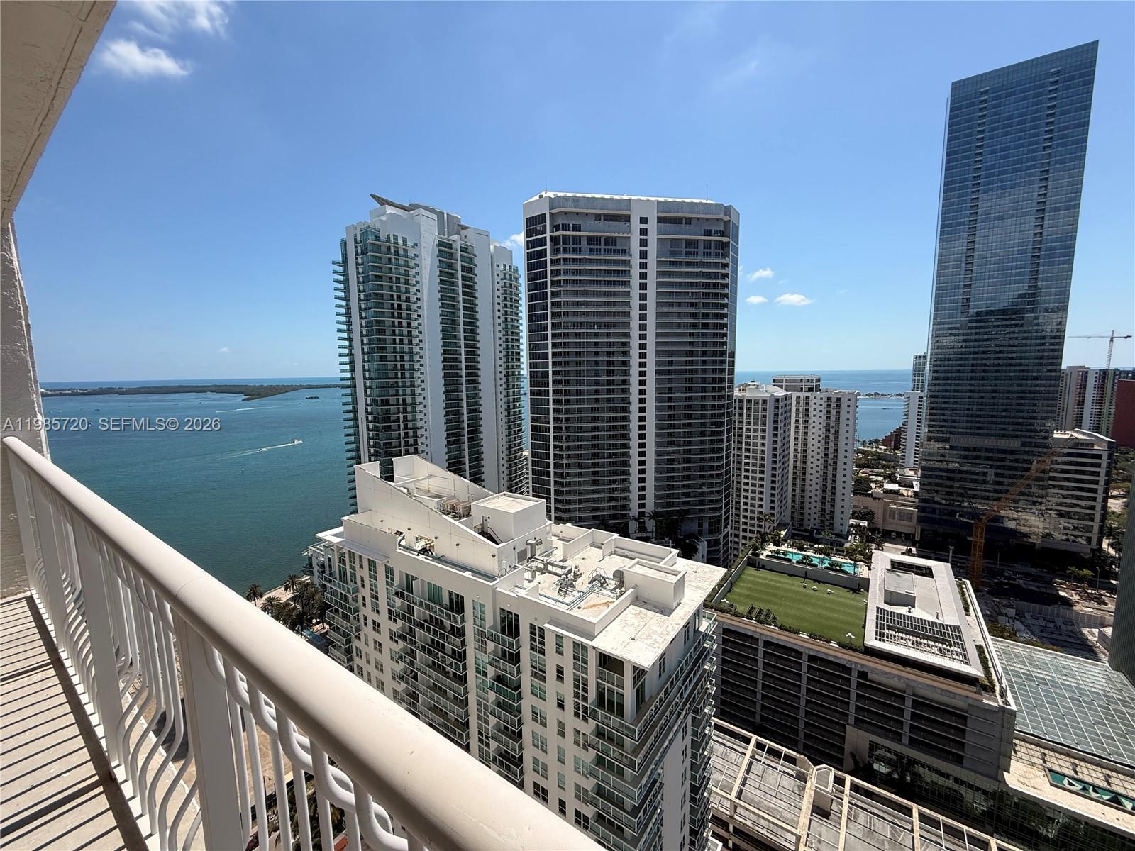 1200 Brickell Bay Dr #3621, Miami FL 33131
