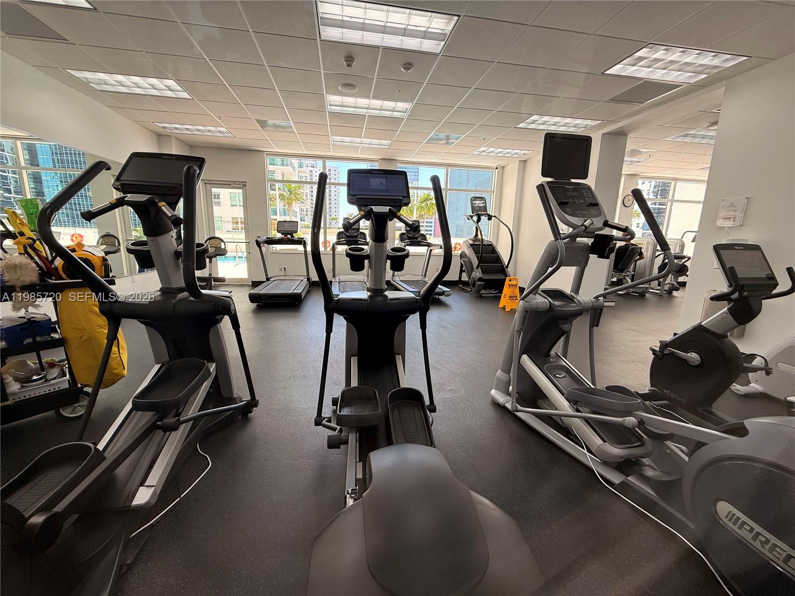 1200 Brickell Bay Dr #3621, Miami FL 33131