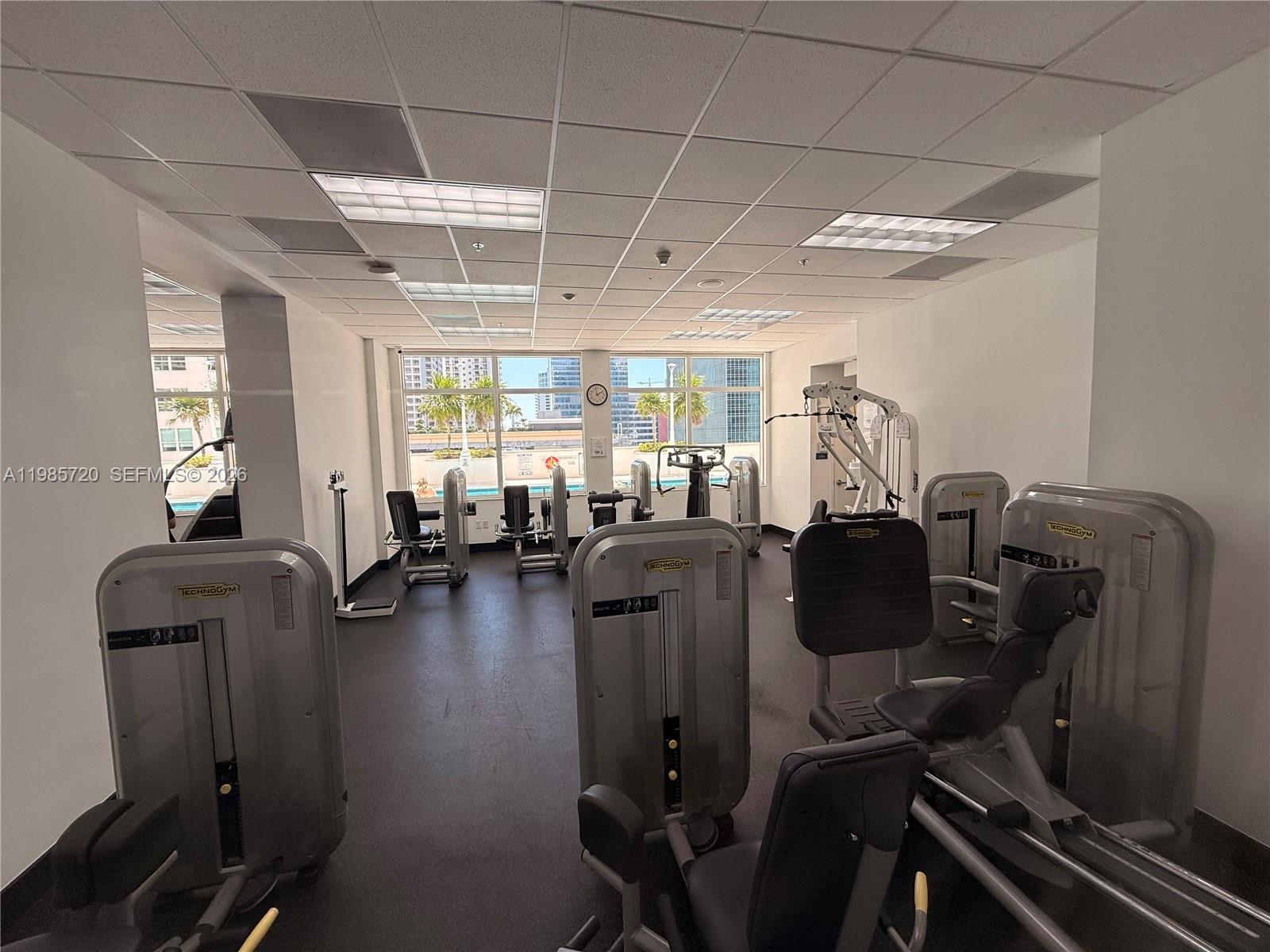 1200 Brickell Bay Dr #3621, Miami FL 33131