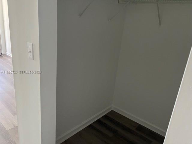 1200 Brickell Bay Dr #3621, Miami FL 33131
