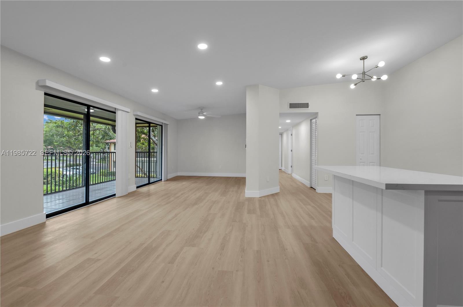 10959 W Clairmont Cir #211, Tamarac FL 33321